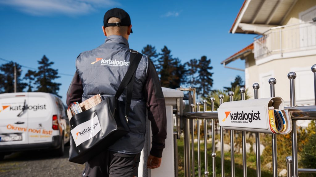 Neadresirana distribucija reklamnog materijala